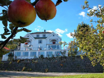 Midtnes Hotel