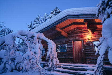 Snow Adventures at Kakslauttanen | Nordic Experience